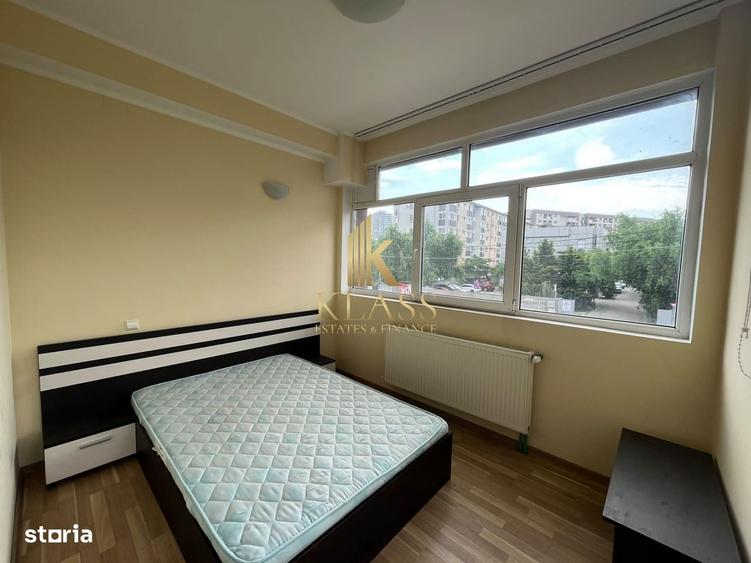 Casă cu 4 camere în Apărătorii Patriei