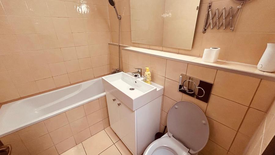 Apartament cu 2 camere semidecomandat în Politehnica