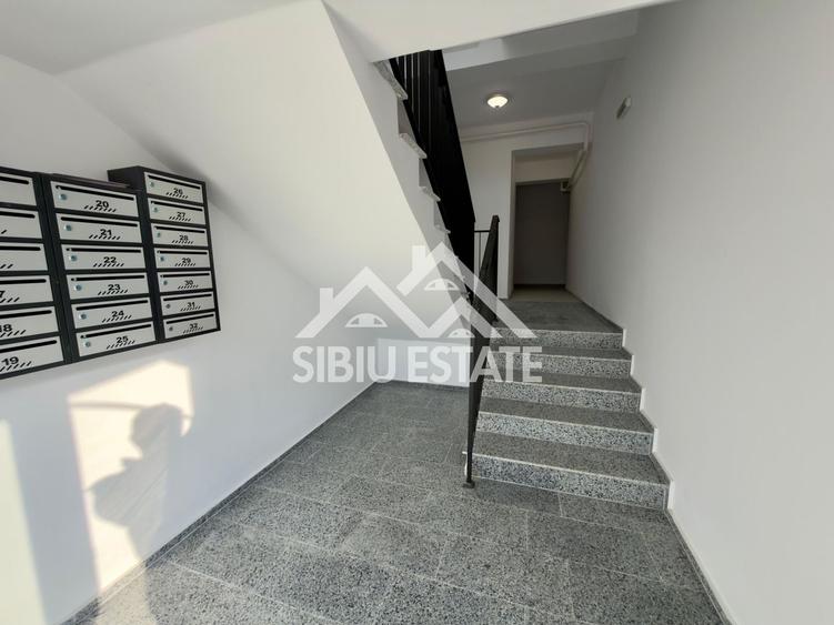 Apartament cu 2 camere decomandat în Vasile Aaron