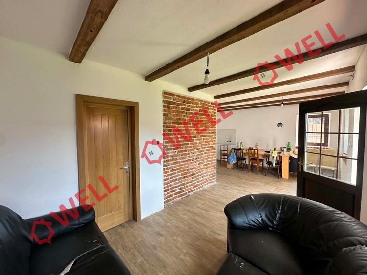Casă cu 3 camere cu Teren 1494 Mp în Chichiș