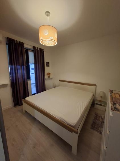 Apartament cu 2 camere semidecomandat, mobilat în Pipera