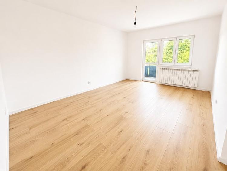 Apartament cu 3 camere decomandat în Aiud