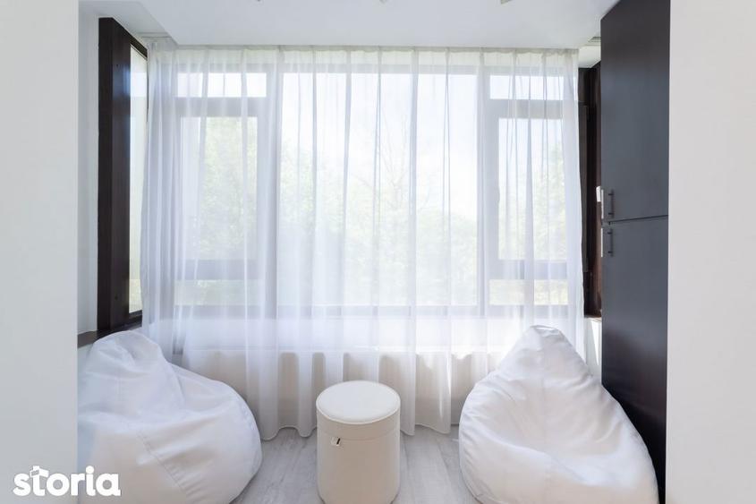Apartament cu 3 camere, mobilat în Calea București