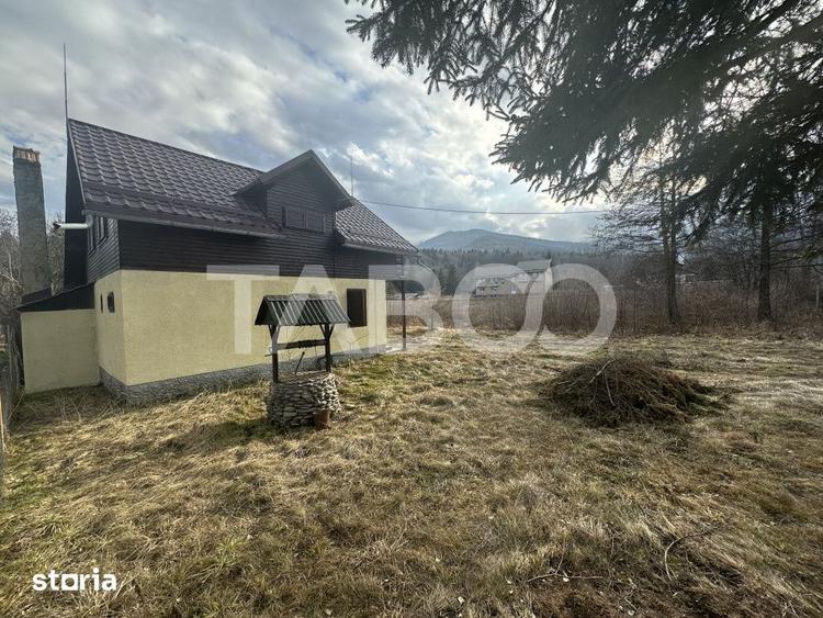 Casă cu 4 camere cu Teren 1200 Mp în Lisa