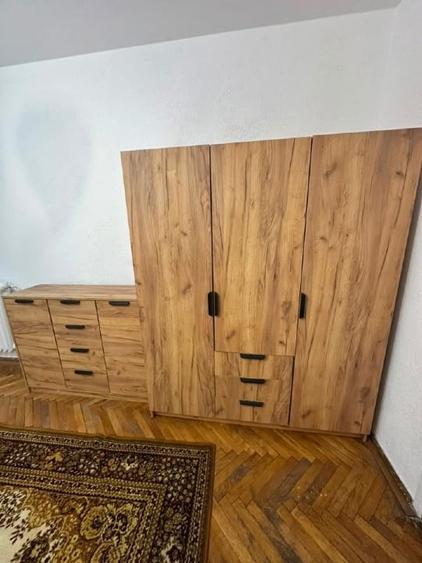 Garsonieră decomandată în Central