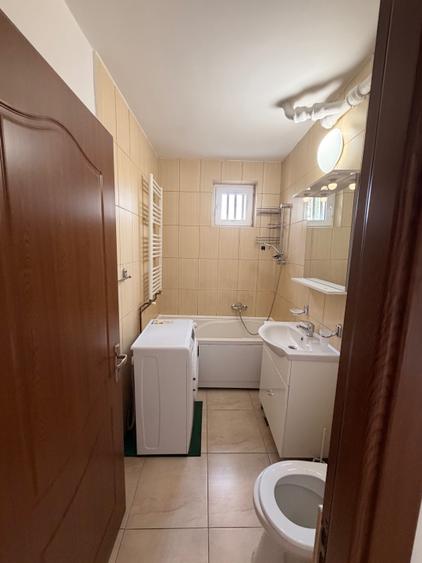 Apartament cu 2 camere decomandat în Ultracentral