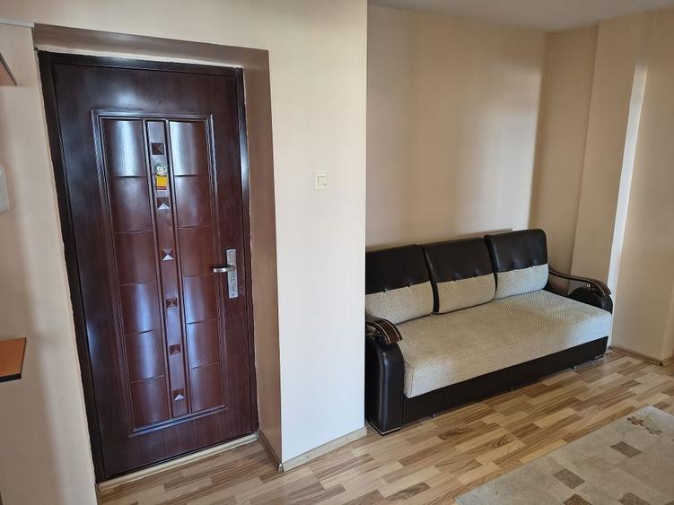 Apartament cu 2 camere în Câmpineanca