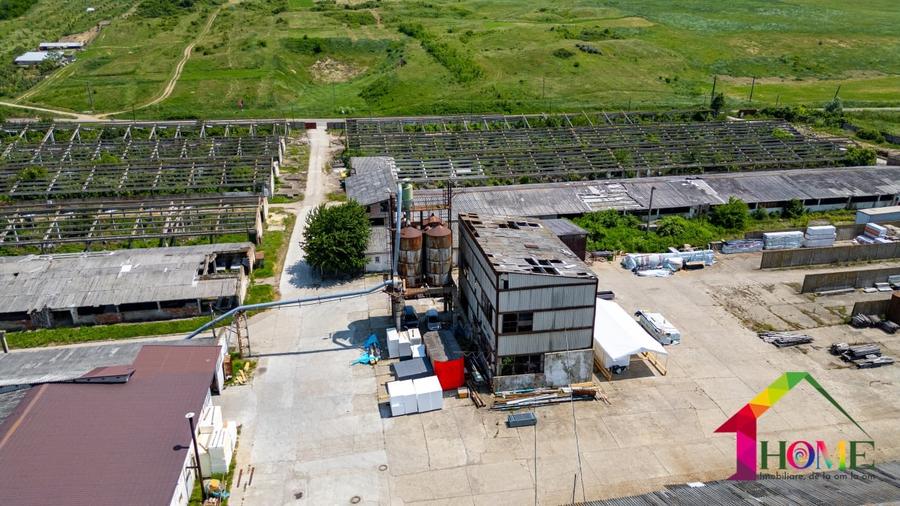 Spațiu industrial, de 100,000 mp, în Buhoci