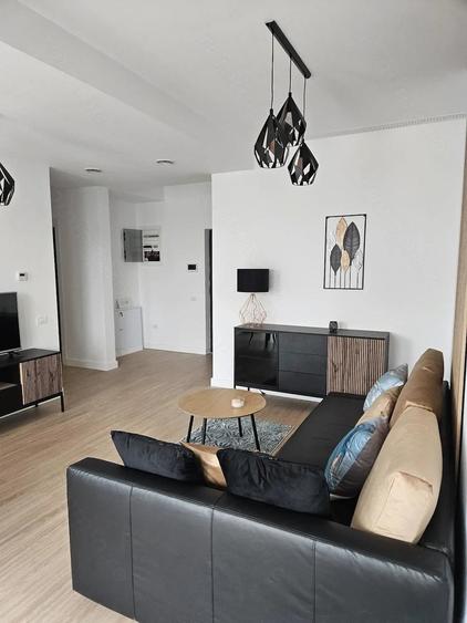 Apartament cu 2 camere semidecomandat în Bucureștii Noi