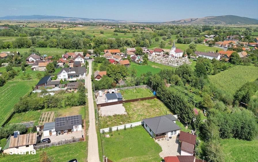 Teren de 1000 mp, în Chichiș