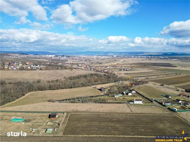 Teren de 488 mp, în Ilieni