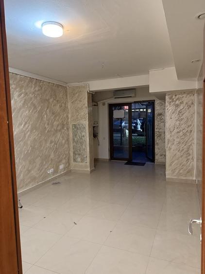 Spațiu comercial, de 30 mp, în Central