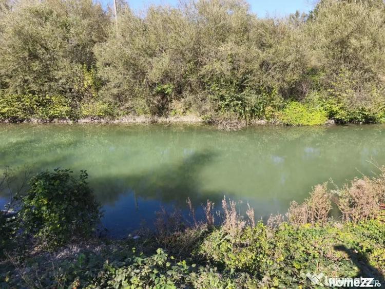 Teren de 7178 mp, în Frătăuții Vechi