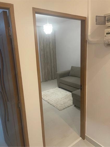Apartament cu 2 camere decomandat în 13 Septembrie