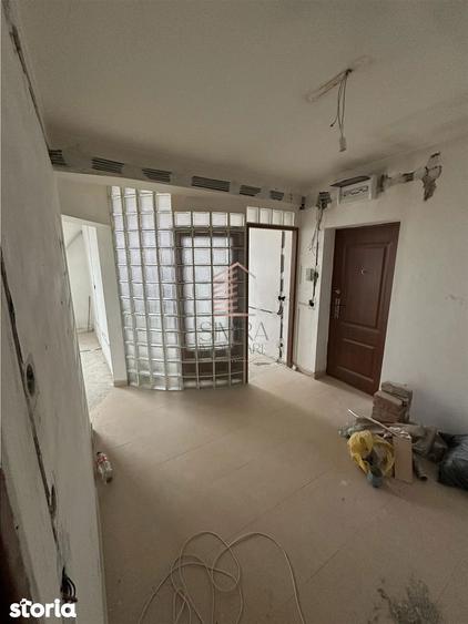 Apartament cu 2 camere în Decebal