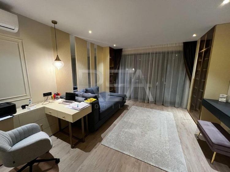 Apartament cu 5 camere, mobilat în Iancu Nicolae