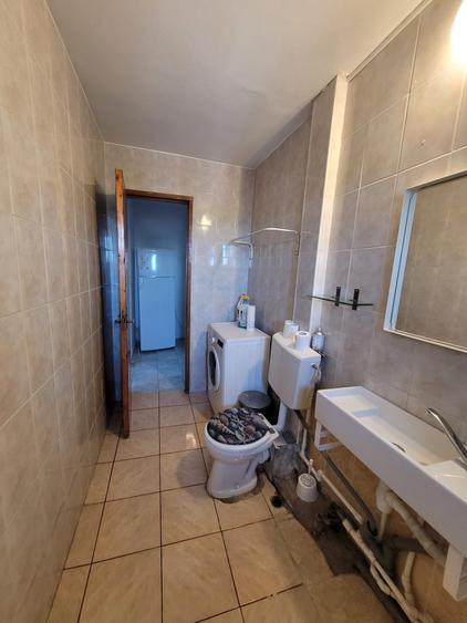 Garsonieră decomandată în Domenii