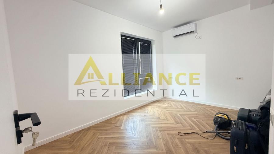 CASA DE VANZARE LA INTRARE IN COMUNA BERCENI – 5 CAMERE - 10