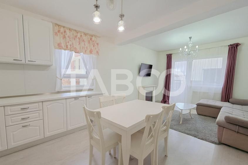 Apartament cu 3 camere decomandat, mobilat în Turnișor