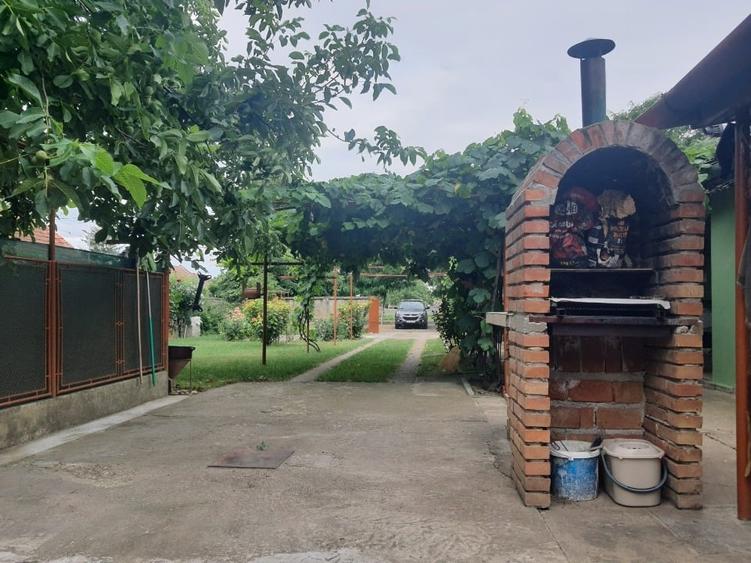 Casă individuală cu 4 camere cu Canalizare în Biled