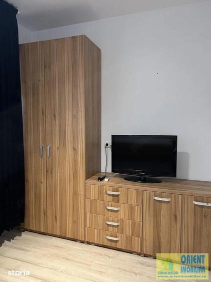 Apartament cu 4 camere decomandat în Primo