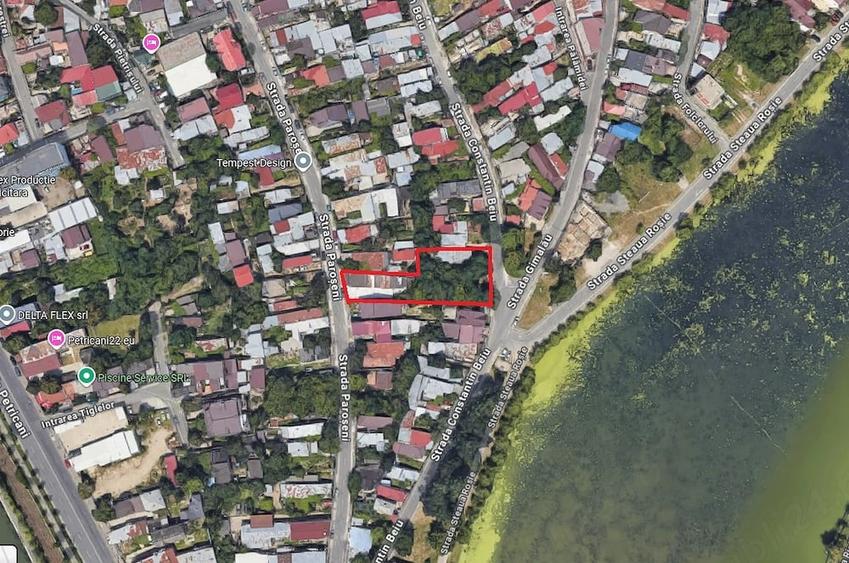 Teren de 975 mp, în Petricani