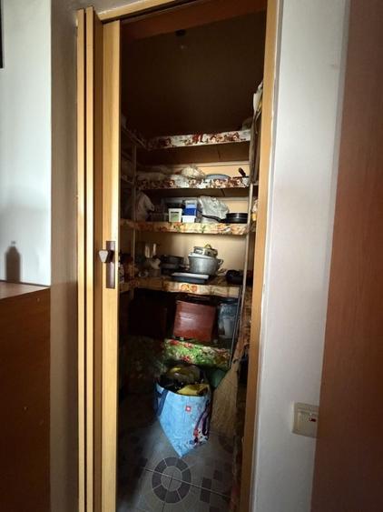 Apartament cu 4 camere semidecomandat în Brâncoveanu