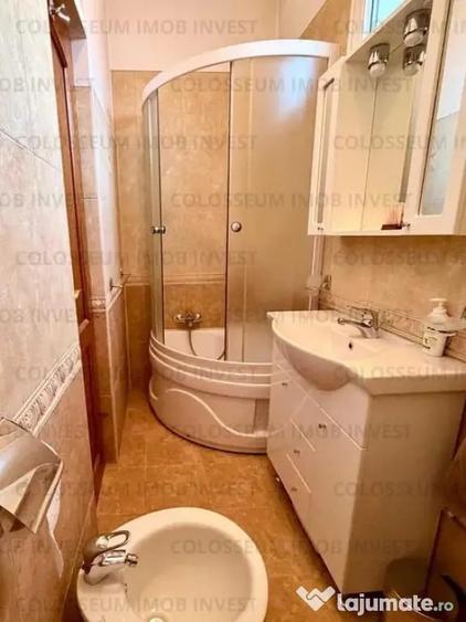Apartament cu 2 camere decomandat în Centrul Istoric