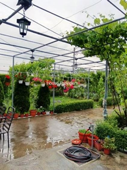 Casă individuală cu 5 camere cu Canalizare în Sud-Vest