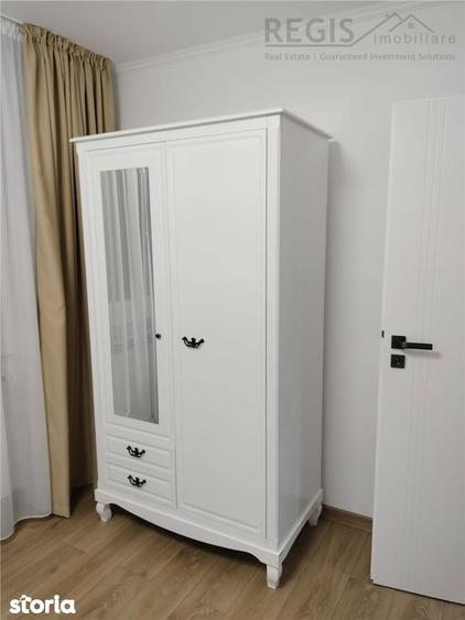 Apartament cu 3 camere decomandat, mobilat în Dârste