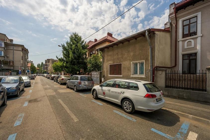 Casă cu Teren 459 Mp în Ferdinand