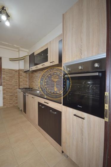 Apartament cu 2 camere decomandat în Ghencea