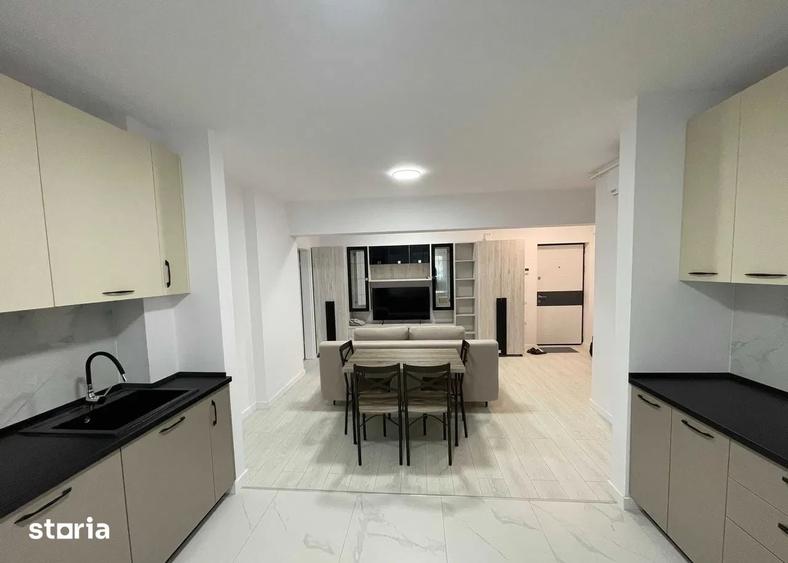 Apartament cu 3 camere semidecomandat în Central
