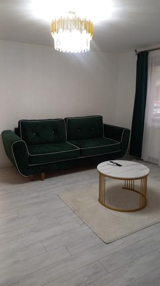 Apartament cu 2 camere semidecomandat în Micro 3