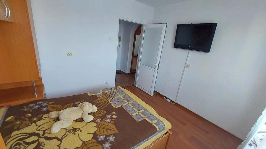 Apartament cu 2 camere decomandat în Mircea cel Bătrân