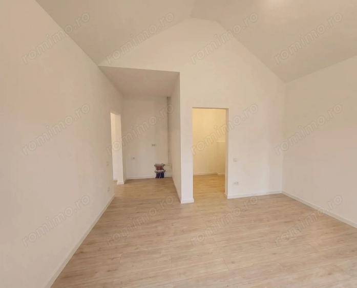 Apartament cu 2 camere decomandat în Zamora