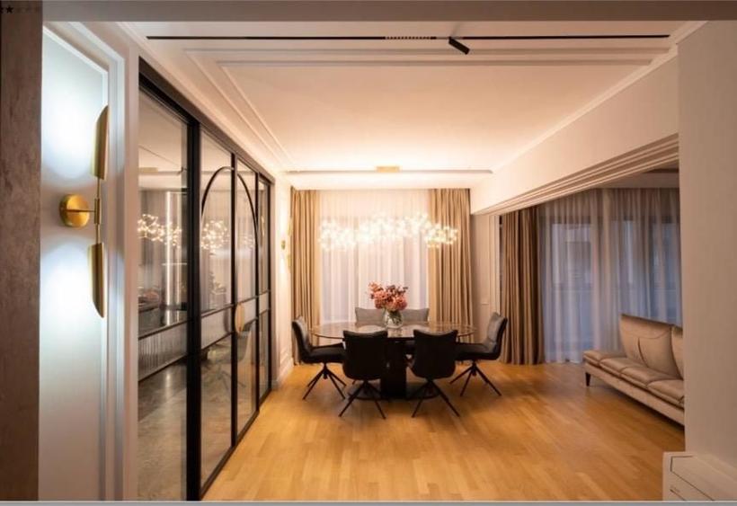Apartament cu 3 camere în Șoseaua Nordului