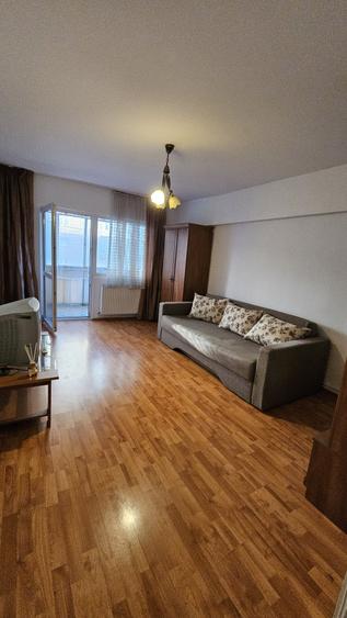 Apartament cu 2 camere decomandat în Griviței