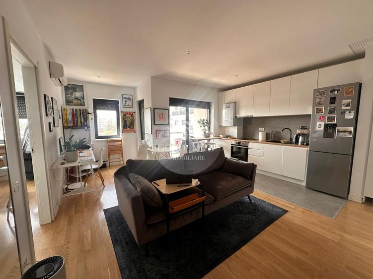 Apartament cu 2 camere semidecomandat, mobilat în Domenii