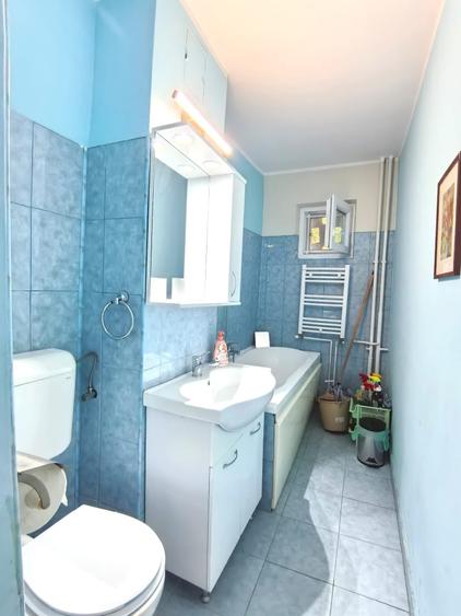 Apartament cu 2 camere semidecomandat în Tipografilor