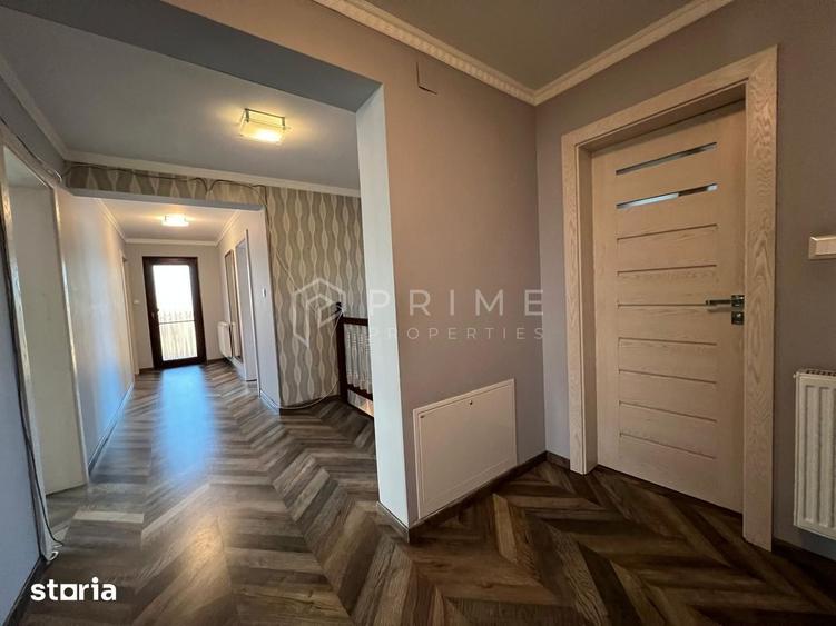 Casă cu 6 camere cu Teren 730 Mp în Remetea