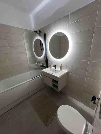 Apartament cu 2 camere decomandat în Olteni