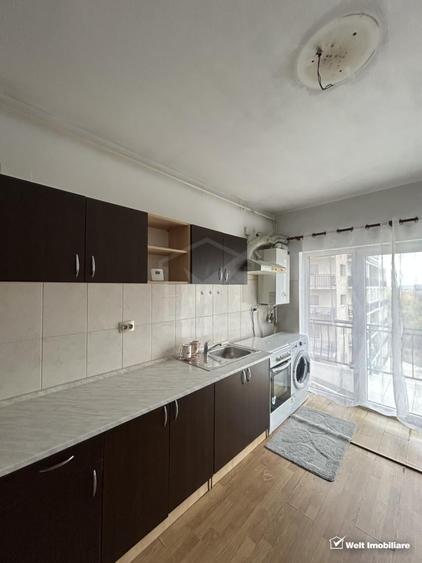Apartament cu 2 camere semidecomandat, mobilat în Bună Ziua