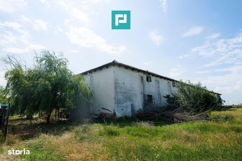Spațiu comercial, de 455 mp, în Zărand