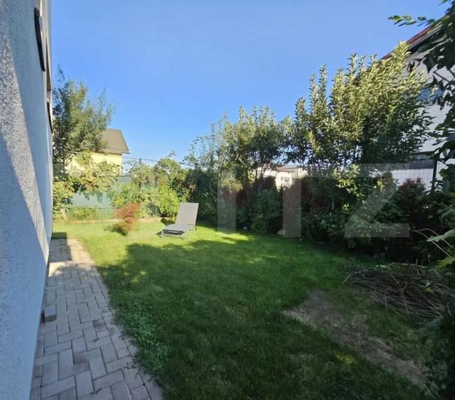 Duplex cu 4 camere cu Canalizare în Florești