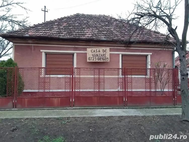 Casă în Galșa