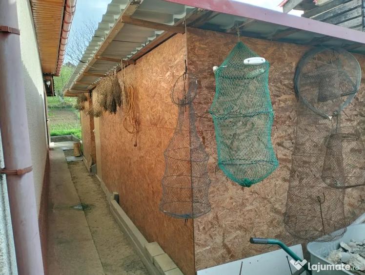 Casă cu 2 camere în Brănișca