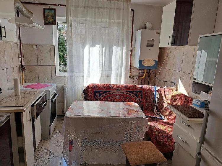 Apartament cu 2 camere nedecomandat în Central