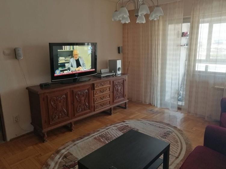 Apartament cu 4 camere decomandat în Dorobanți