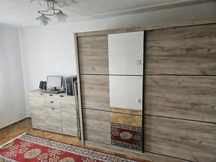 Apartament cu 2 camere semidecomandat în Central